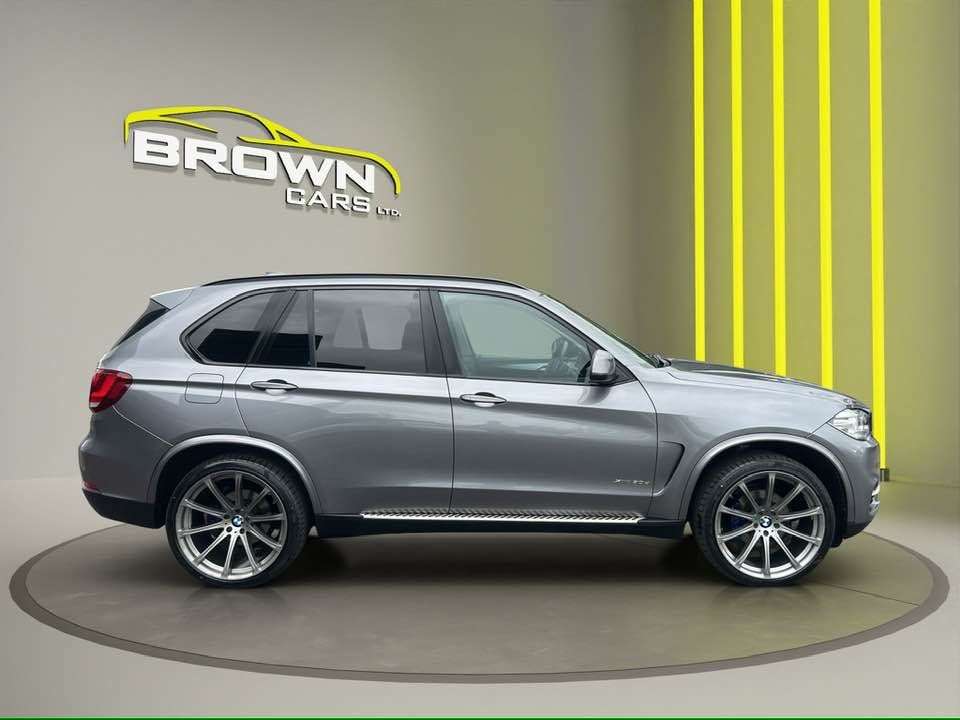 A 2015 BMW X5 3.0 30d SE SUV 5dr Diesel Auto xDrive Euro 6 (s/s) (258 ps) A 2015 BMW X5 3.0 30d SE SUV 5dr Diesel Auto xDrive Euro 6 (s/s) (258 ps)
