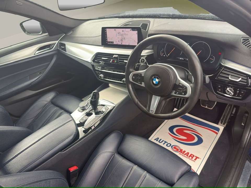 2019 BMW 5 SERIES 2019 BMW 5 SERIES