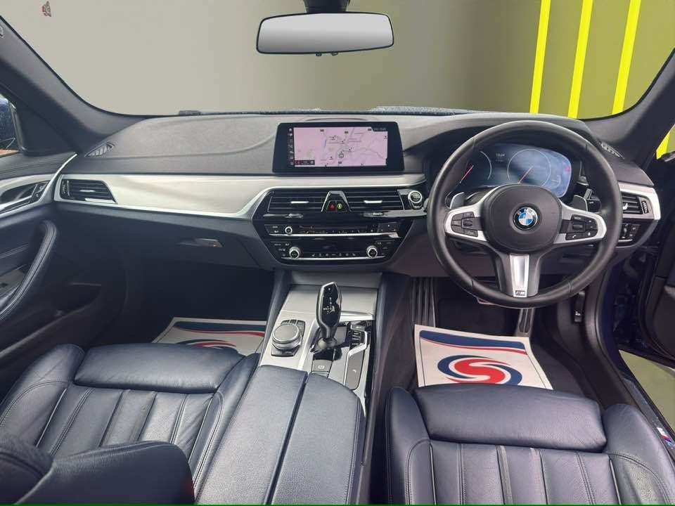 2019 BMW 5 SERIES 2019 BMW 5 SERIES
