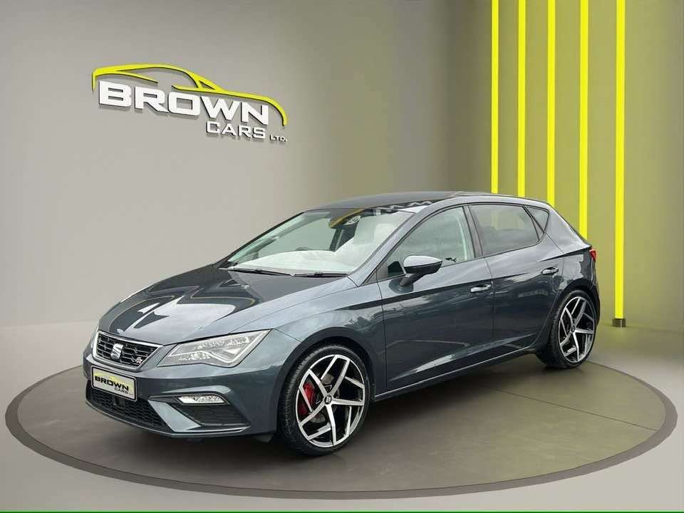 A 2019 SEAT LEON 2.0 TDI FR Hatchback 5dr Diesel Manual Euro 6 (s/s) (150 ps) A 2019 SEAT LEON 2.0 TDI FR Hatchback 5dr Diesel Manual Euro 6 (s/s) (150 ps)