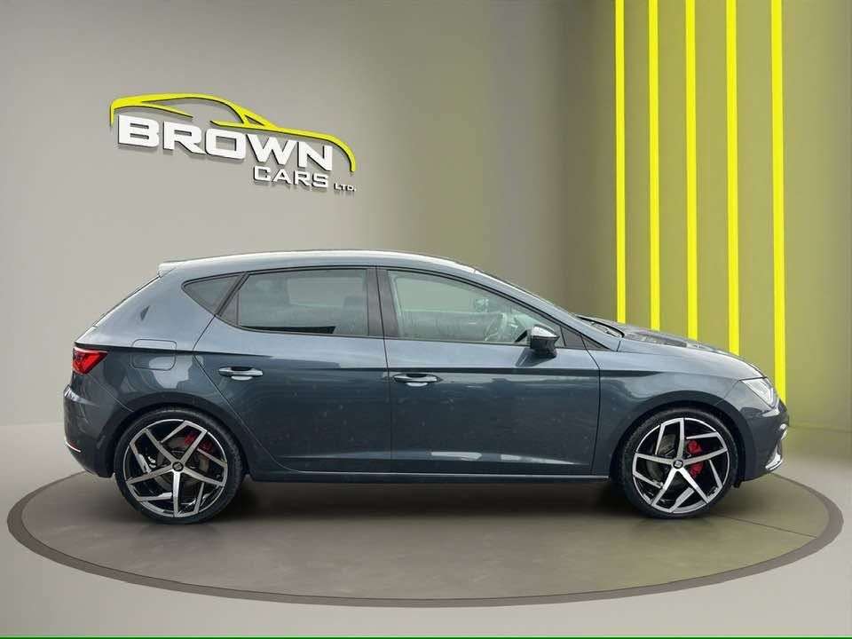 A 2019 SEAT LEON 2.0 TDI FR Hatchback 5dr Diesel Manual Euro 6 (s/s) (150 ps) A 2019 SEAT LEON 2.0 TDI FR Hatchback 5dr Diesel Manual Euro 6 (s/s) (150 ps)