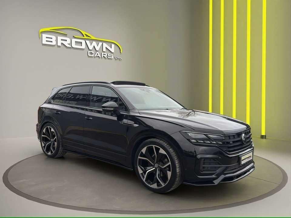 A 2023 VOLKSWAGEN TOUAREG 3.0 TDI V6 Black Edition SUV 5dr Diesel Tiptronic 4Motion Euro 6 (s/s) (286 A 2023 VOLKSWAGEN TOUAREG 3.0 TDI V6 Black Edition SUV 5dr Diesel Tiptronic 4Motion Euro 6 (s/s) (286