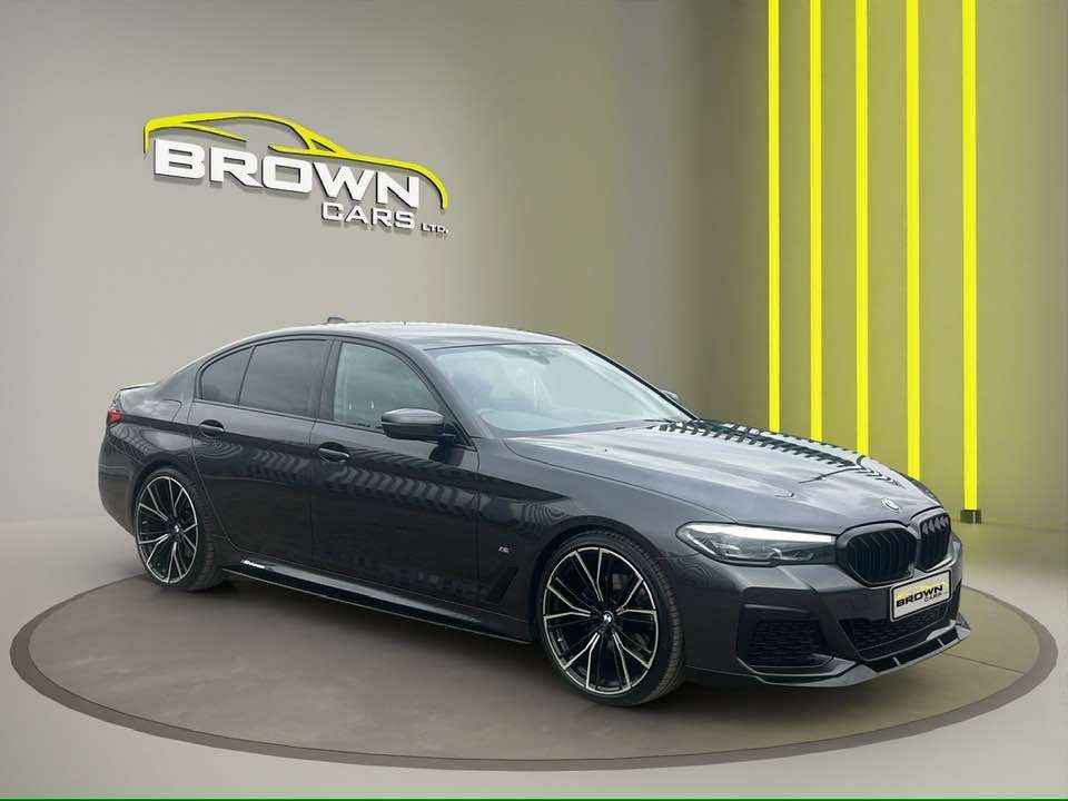 A 2021 BMW 5 SERIES 2.0 520d MHT M Sport Saloon 4dr Diesel Hybrid Steptronic Euro 6 (s/s) (190 A 2021 BMW 5 SERIES 2.0 520d MHT M Sport Saloon 4dr Diesel Hybrid Steptronic Euro 6 (s/s) (190