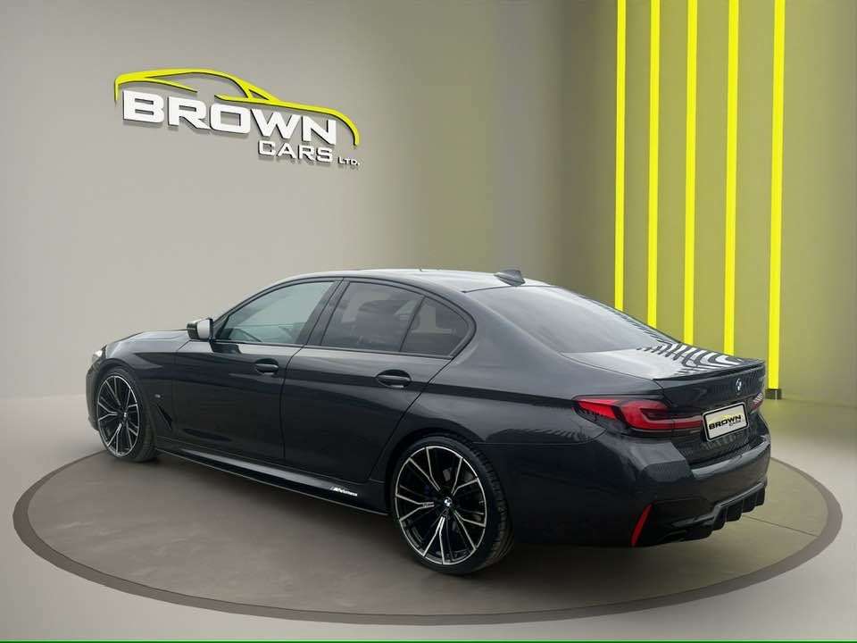 2021 BMW 5 SERIES 2021 BMW 5 SERIES