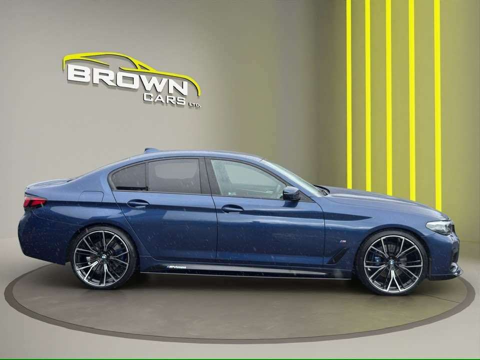 A 2020 BMW 5 SERIES 2.0 520d MHT M Sport Saloon 4dr Diesel Hybrid Steptronic Euro 6 (s/s) (190 A 2020 BMW 5 SERIES 2.0 520d MHT M Sport Saloon 4dr Diesel Hybrid Steptronic Euro 6 (s/s) (190