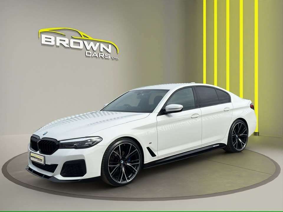 A 2021 BMW 5 SERIES 2.0 520d MHT M Sport Saloon 4dr Diesel Hybrid Steptronic Euro 6 (s/s) (190 A 2021 BMW 5 SERIES 2.0 520d MHT M Sport Saloon 4dr Diesel Hybrid Steptronic Euro 6 (s/s) (190
