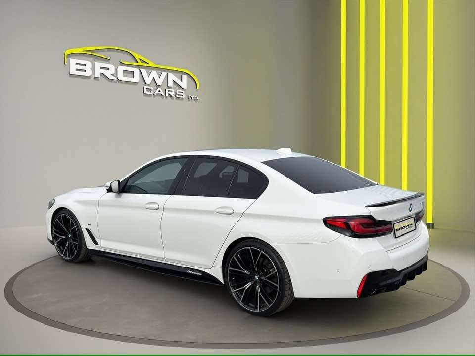 2021 BMW 5 SERIES 2021 BMW 5 SERIES