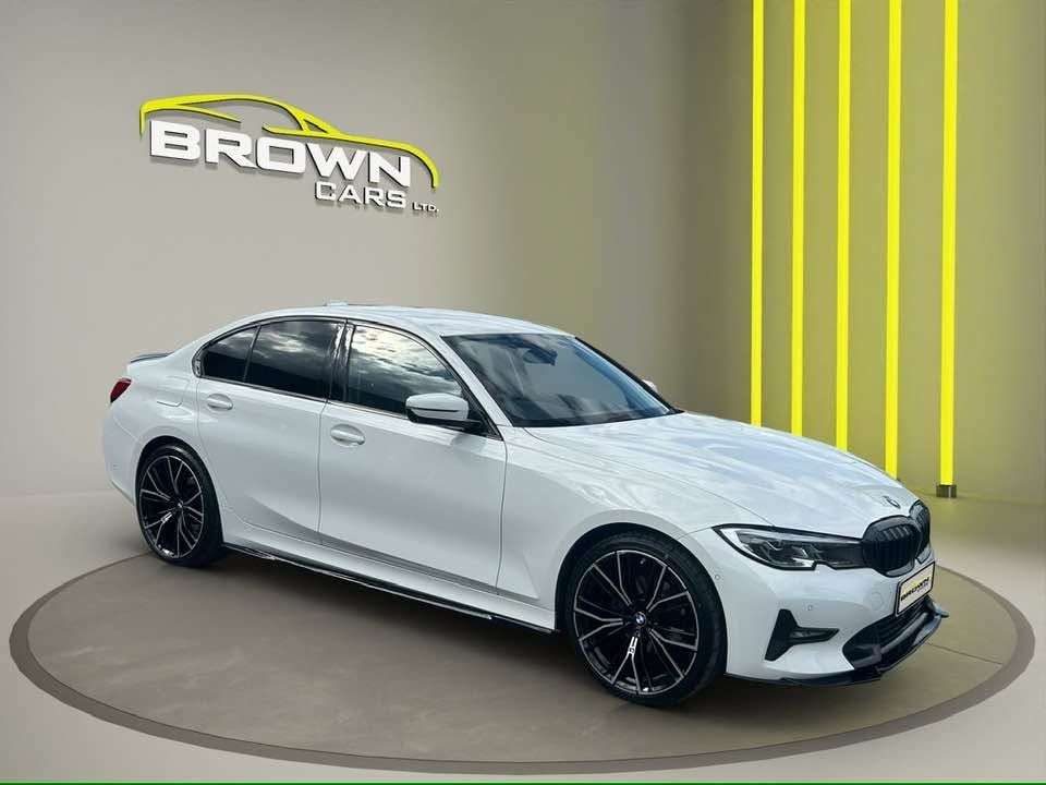 A 2019 BMW 3 SERIES 2.0 320d Sport Saloon 4dr Diesel Auto xDrive Euro 6 (s/s) (190 ps) A 2019 BMW 3 SERIES 2.0 320d Sport Saloon 4dr Diesel Auto xDrive Euro 6 (s/s) (190 ps)