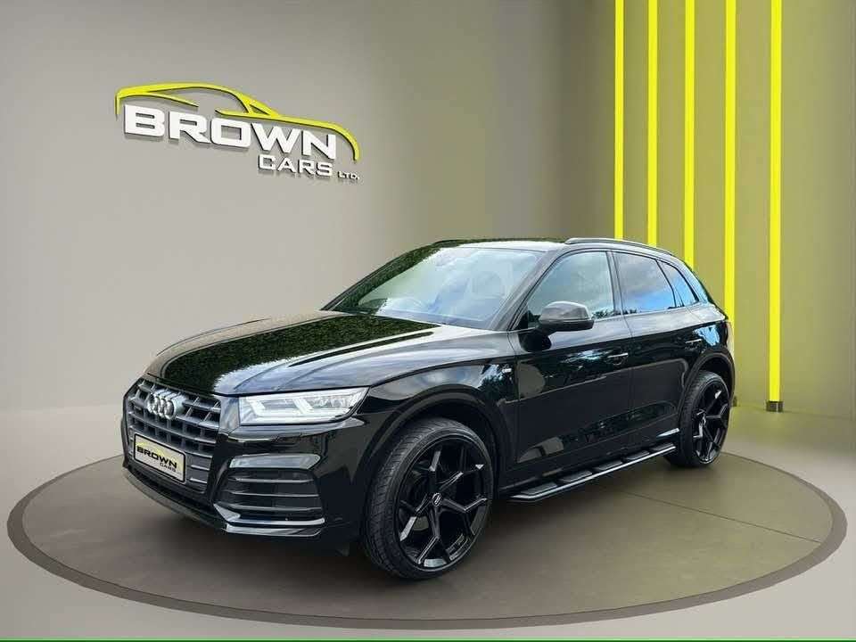 A 2019 AUDI Q5 2.0 TDI 40 S line SUV 5dr Diesel S Tronic quattro Euro 6 (s/s) (190 ps) A 2019 AUDI Q5 2.0 TDI 40 S line SUV 5dr Diesel S Tronic quattro Euro 6 (s/s) (190 ps)