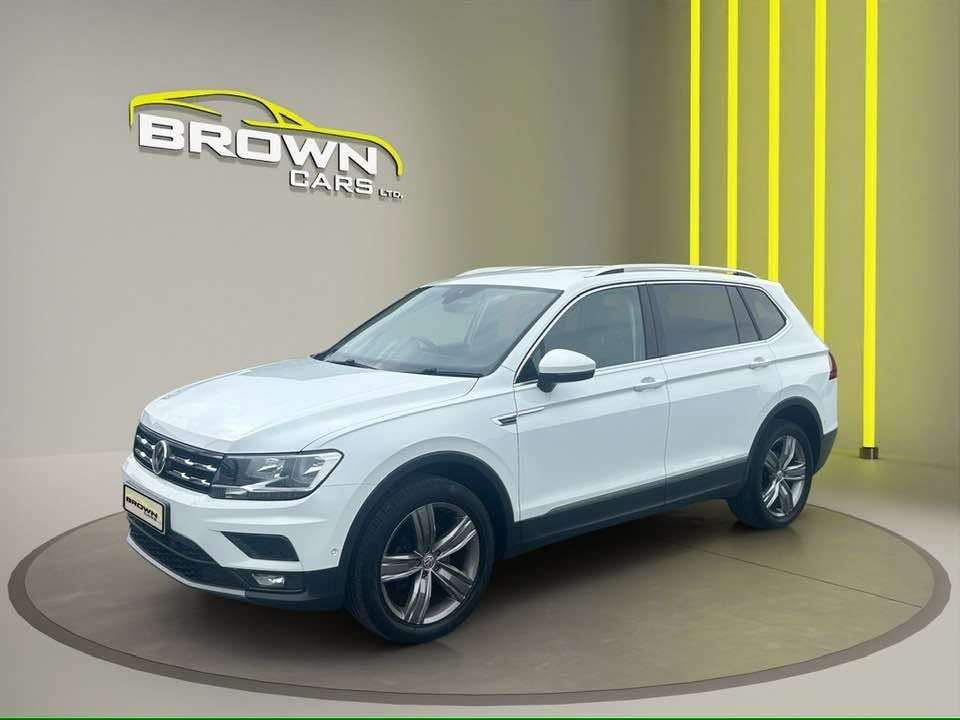 A 2019 VOLKSWAGEN TIGUAN ALLSPACE 2.0 TDI Match SUV 5dr Diesel Manual Euro 6 (s/s) (150 ps) A 2019 VOLKSWAGEN TIGUAN ALLSPACE 2.0 TDI Match SUV 5dr Diesel Manual Euro 6 (s/s) (150 ps)