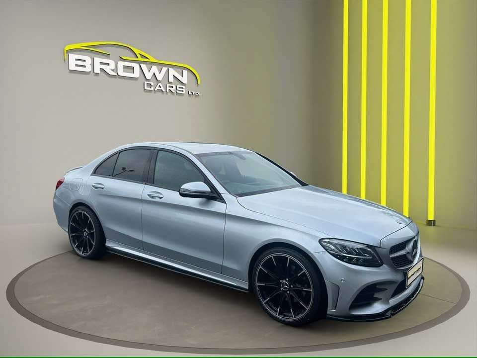 A 2019 MERCEDES-BENZ C CLASS 1.6 C200d AMG Line Saloon 4dr Diesel Manual Euro 6 (s/s) (160 ps) A 2019 MERCEDES-BENZ C CLASS 1.6 C200d AMG Line Saloon 4dr Diesel Manual Euro 6 (s/s) (160 ps)