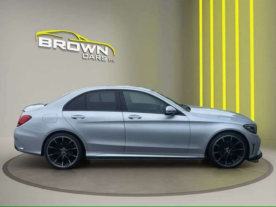 A 2019 MERCEDES-BENZ C CLASS 1.6 C200d AMG Line Saloon 4dr Diesel Manual Euro 6 (s/s) (160 ps) A 2019 MERCEDES-BENZ C CLASS 1.6 C200d AMG Line Saloon 4dr Diesel Manual Euro 6 (s/s) (160 ps)