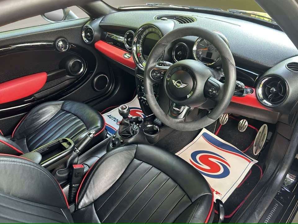 2015 MINI COUPE 2015 MINI COUPE