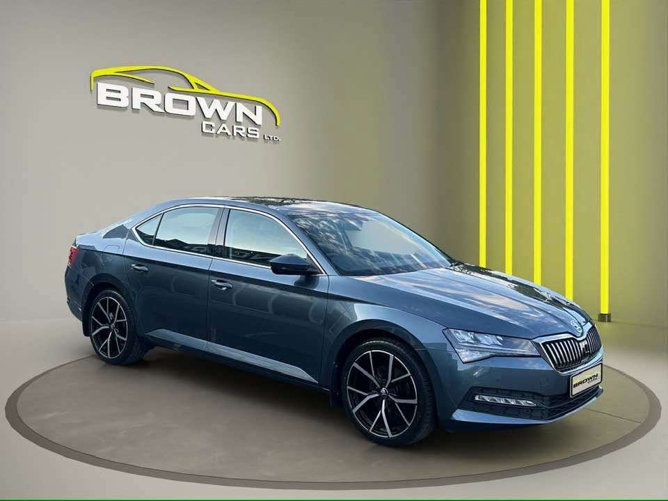 A 2022 SKODA SUPERB 2.0 TDI SE Hatchback 5dr Diesel DSG Euro 6 (s/s) (122 ps) A 2022 SKODA SUPERB 2.0 TDI SE Hatchback 5dr Diesel DSG Euro 6 (s/s) (122 ps)