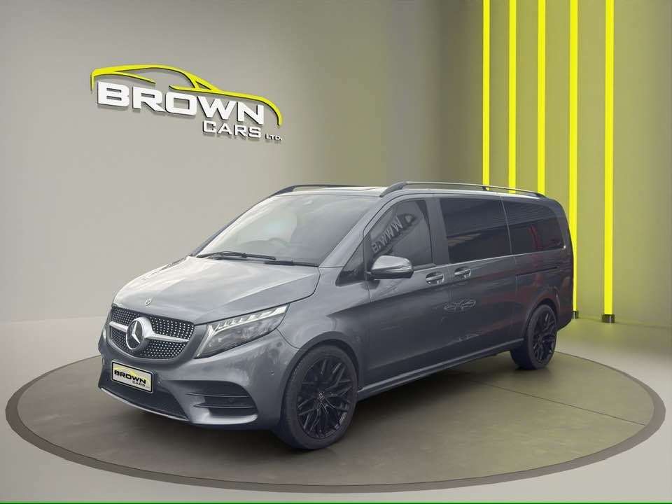 A 2023 MERCEDES-BENZ V CLASS 2.0 V220d AMG Line MPV 5dr Diesel G-Tronic+ Euro 6 (s/s) XLWB (163 ps) A 2023 MERCEDES-BENZ V CLASS 2.0 V220d AMG Line MPV 5dr Diesel G-Tronic+ Euro 6 (s/s) XLWB (163 ps)