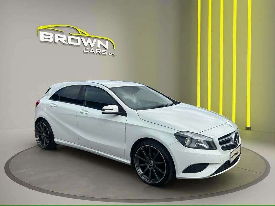 A 2019 MERCEDES-BENZ A CLASS 1.5 A180 CDI Sport Hatchback 5dr Diesel 7G-DCT Euro 5 (s/s) (109 ps) A 2019 MERCEDES-BENZ A CLASS 1.5 A180 CDI Sport Hatchback 5dr Diesel 7G-DCT Euro 5 (s/s) (109 ps)