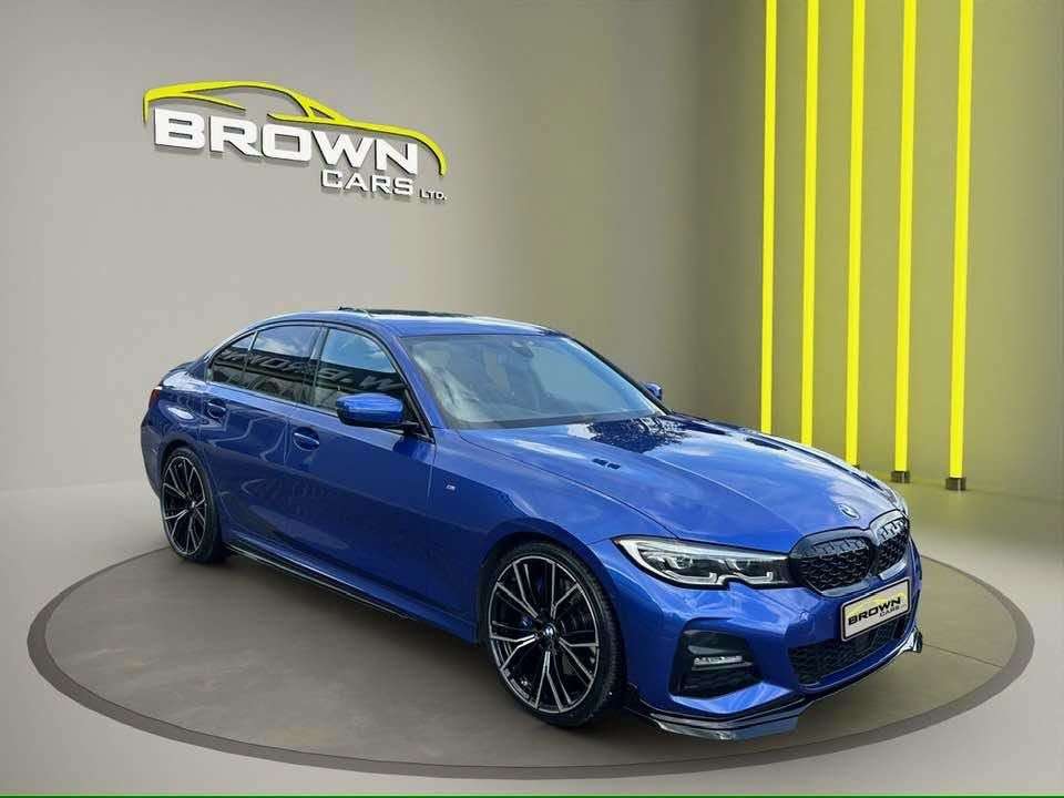 A 2005 BMW 3 SERIES 2.0 320d M Sport Saloon 4dr Diesel Auto Euro 6 (s/s) (190 ps) A 2005 BMW 3 SERIES 2.0 320d M Sport Saloon 4dr Diesel Auto Euro 6 (s/s) (190 ps)
