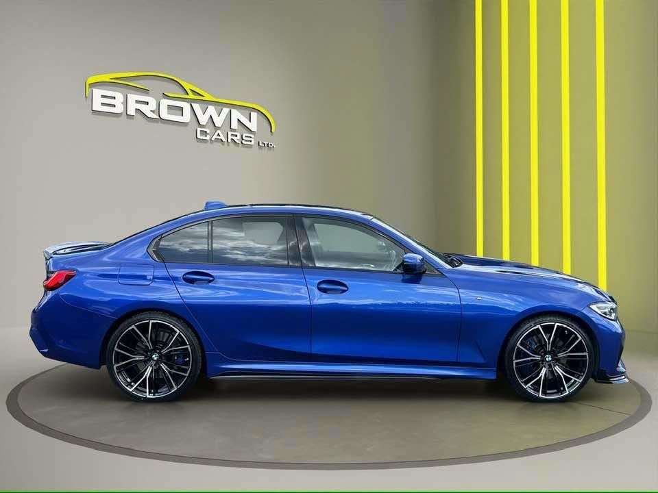 A 2005 BMW 3 SERIES 2.0 320d M Sport Saloon 4dr Diesel Auto Euro 6 (s/s) (190 ps) A 2005 BMW 3 SERIES 2.0 320d M Sport Saloon 4dr Diesel Auto Euro 6 (s/s) (190 ps)