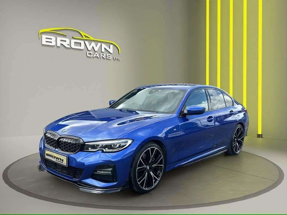 A 2005 BMW 3 SERIES 2.0 320d M Sport Saloon 4dr Diesel Auto Euro 6 (s/s) (190 ps) A 2005 BMW 3 SERIES 2.0 320d M Sport Saloon 4dr Diesel Auto Euro 6 (s/s) (190 ps)