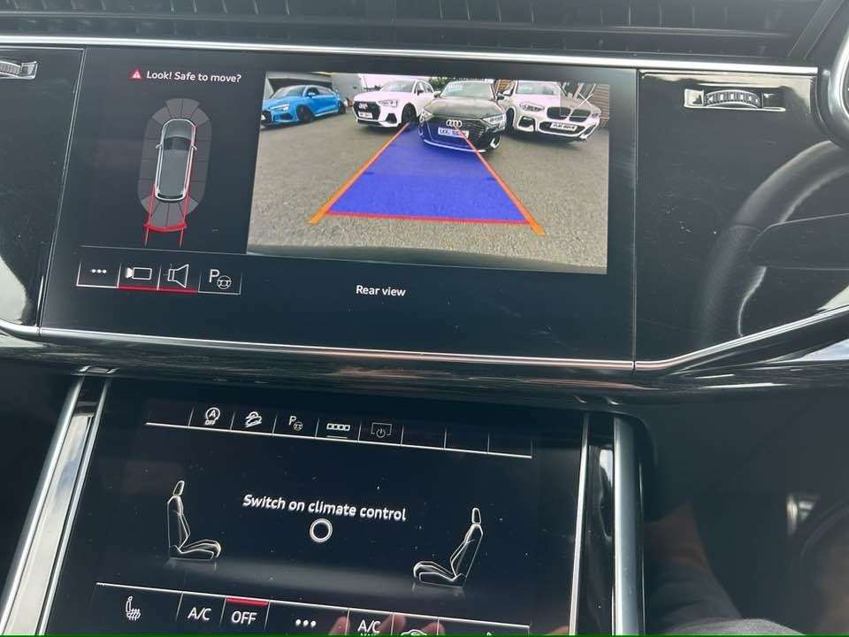 2022 AUDI Q7 2022 AUDI Q7