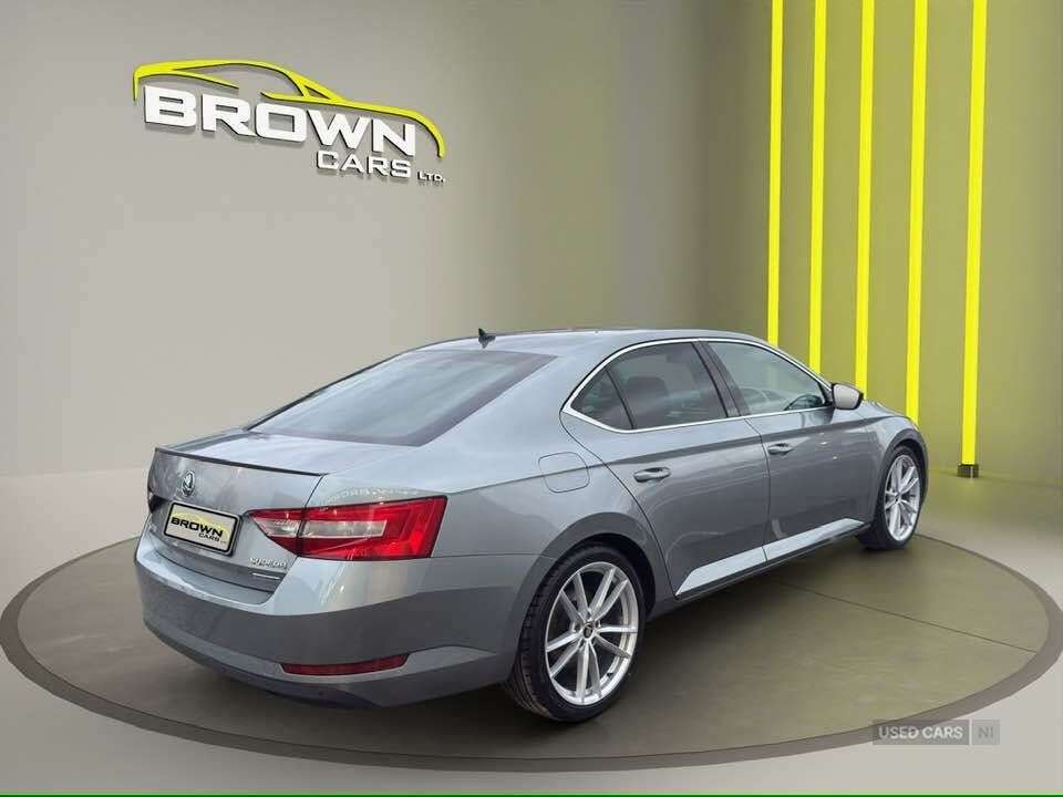 2017 SKODA SUPERB 2017 SKODA SUPERB