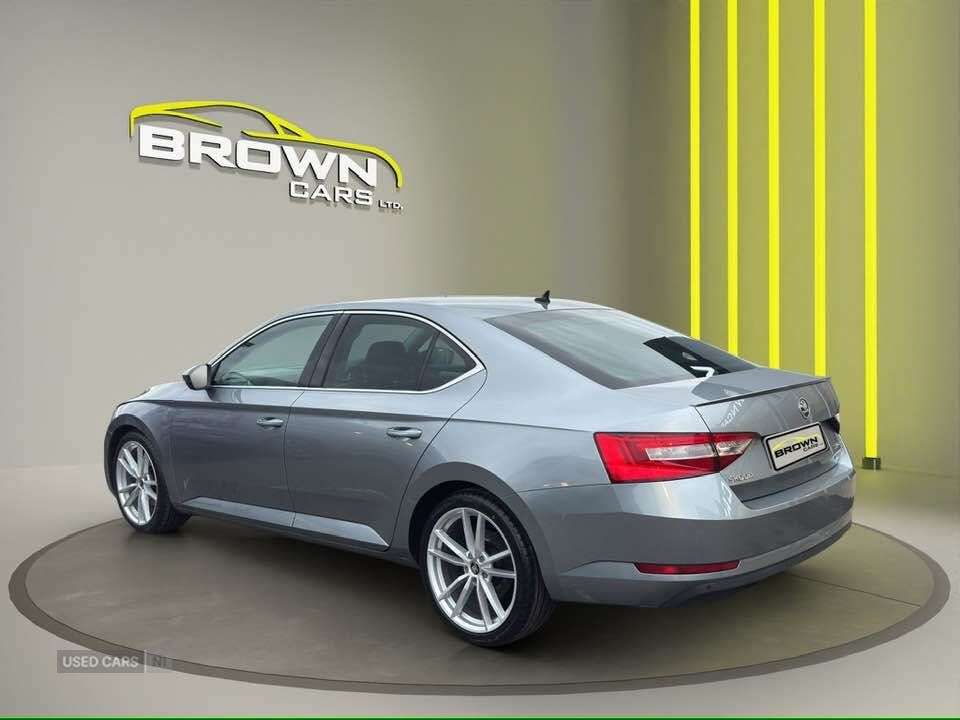 2017 SKODA SUPERB 2017 SKODA SUPERB