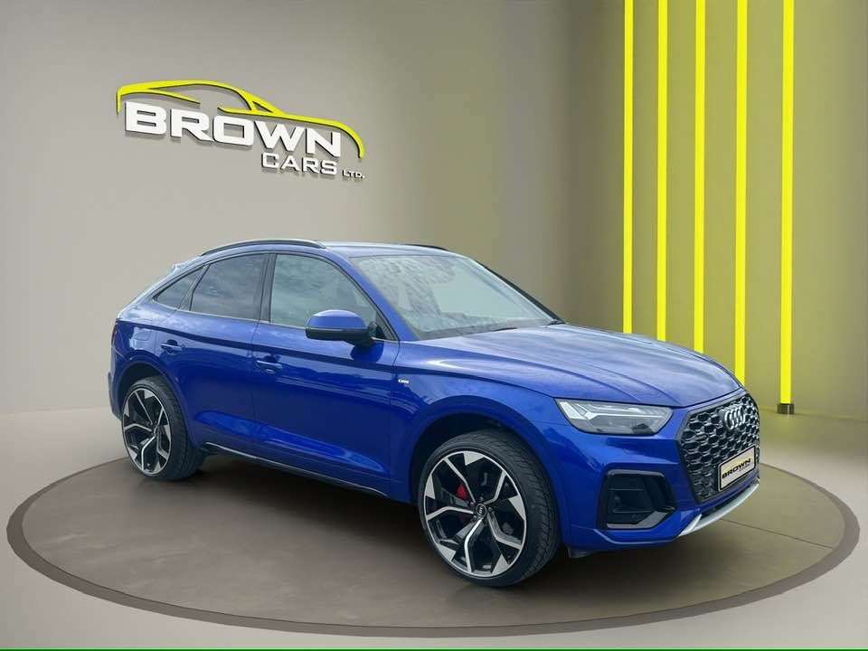 A 2021 AUDI Q5 2.0 TDI 40 S line Sportback 5dr Diesel S Tronic quattro Euro 6 (s/s) (204 p A 2021 AUDI Q5 2.0 TDI 40 S line Sportback 5dr Diesel S Tronic quattro Euro 6 (s/s) (204 p