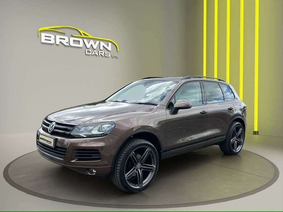 A 2012 VOLKSWAGEN TOUAREG 3.0 TDI V6 BlueMotion Tech SE SUV 5dr Diesel Tiptronic 4WD Euro 5 (s/s) (24 A 2012 VOLKSWAGEN TOUAREG 3.0 TDI V6 BlueMotion Tech SE SUV 5dr Diesel Tiptronic 4WD Euro 5 (s/s) (24