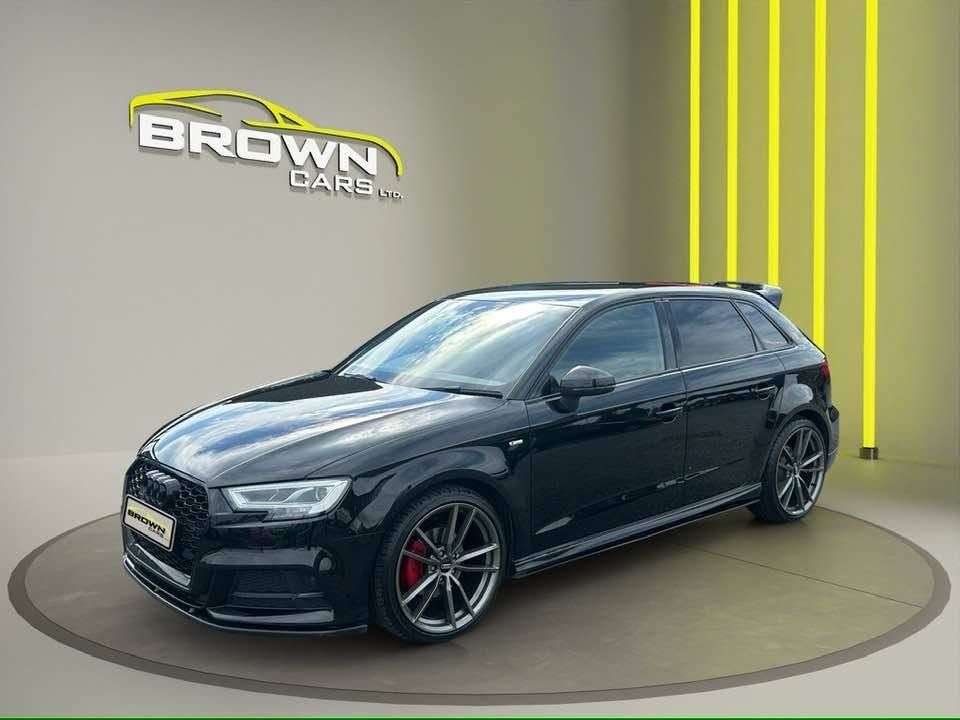 A 2019 AUDI A3 1.0 TFSI 30 Black Edition Sportback 5dr Petrol Manual Euro 6 (s/s) (116 ps) A 2019 AUDI A3 1.0 TFSI 30 Black Edition Sportback 5dr Petrol Manual Euro 6 (s/s) (116 ps)