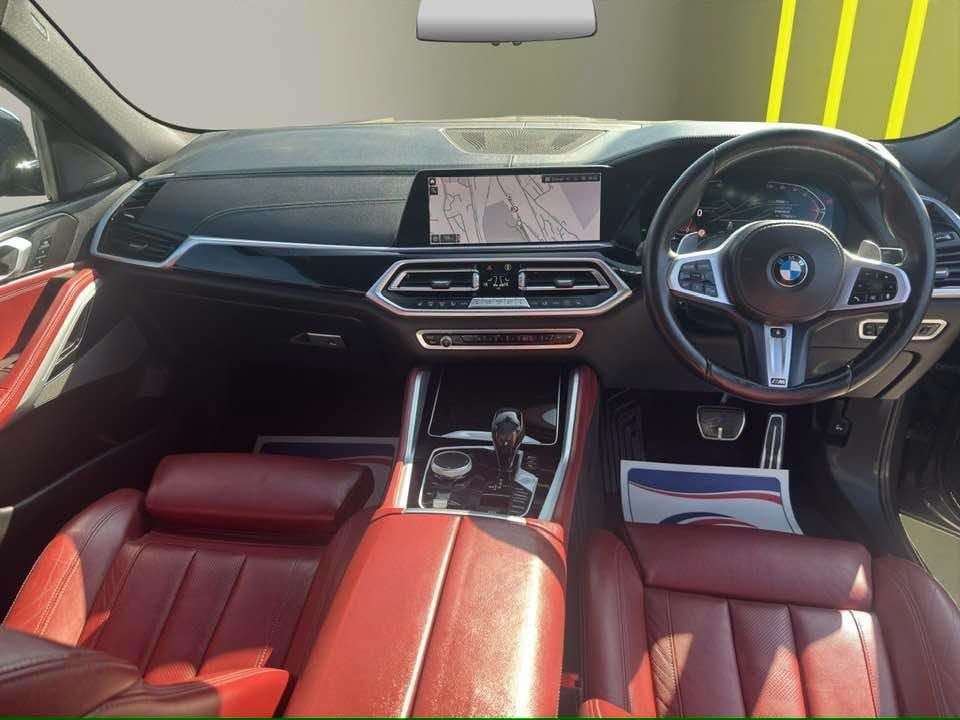2021 BMW X6 2021 BMW X6