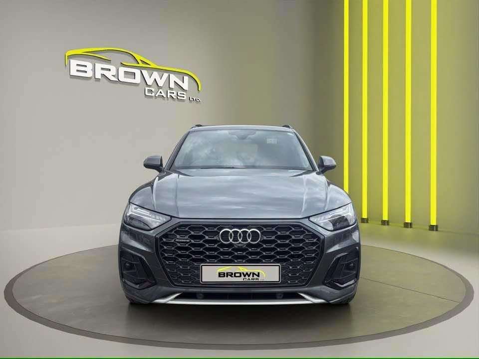 A 2022 AUDI Q5 2.0 TDI 40 S line Sportback 5dr Diesel S Tronic quattro Euro 6 (s/s) (204 p A 2022 AUDI Q5 2.0 TDI 40 S line Sportback 5dr Diesel S Tronic quattro Euro 6 (s/s) (204 p