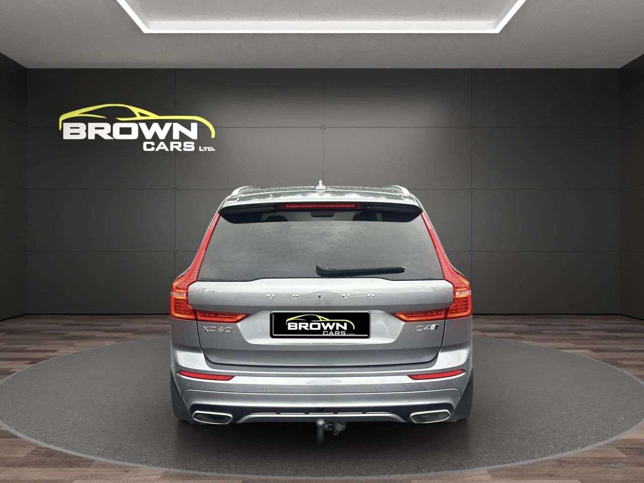 2017 VOLVO XC60 2017 VOLVO XC60