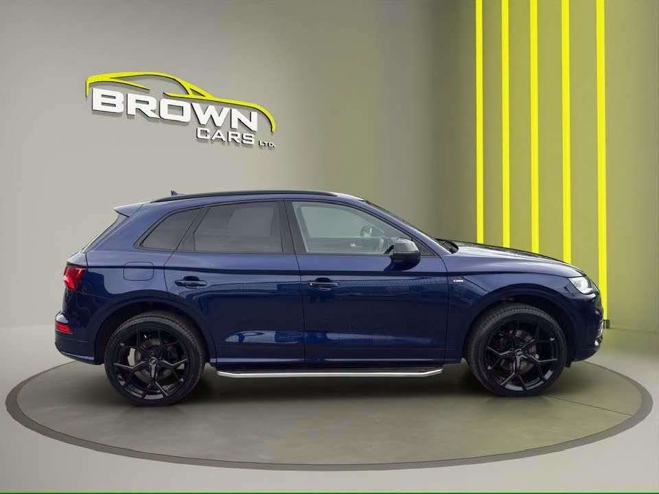 A 2020 AUDI Q5 2.0 TDI 40 Black Edition SUV 5dr Diesel S Tronic quattro Euro 6 (s/s) (190 A 2020 AUDI Q5 2.0 TDI 40 Black Edition SUV 5dr Diesel S Tronic quattro Euro 6 (s/s) (190