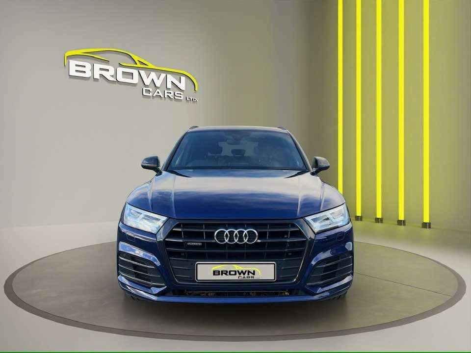 A 2020 AUDI Q5 2.0 TDI 40 Black Edition SUV 5dr Diesel S Tronic quattro Euro 6 (s/s) (190 A 2020 AUDI Q5 2.0 TDI 40 Black Edition SUV 5dr Diesel S Tronic quattro Euro 6 (s/s) (190