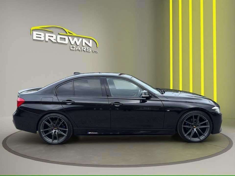A 2018 BMW 3 SERIES 2.0 318d M Sport Saloon 4dr Diesel Auto Euro 6 (s/s) (150 ps) A 2018 BMW 3 SERIES 2.0 318d M Sport Saloon 4dr Diesel Auto Euro 6 (s/s) (150 ps)