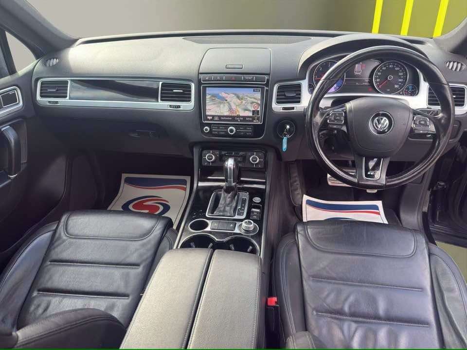 2017 VOLKSWAGEN TOUAREG 2017 VOLKSWAGEN TOUAREG