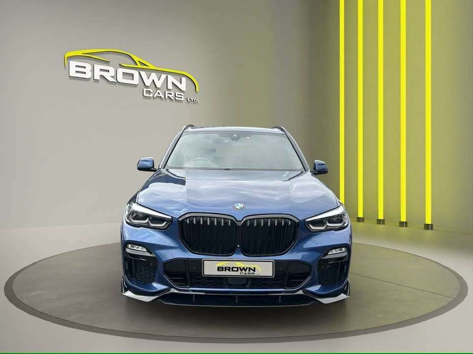A 2020 BMW X5 3.0 30d MHT M Sport SUV 5dr Diesel Hybrid Auto xDrive Euro 6 (s/s) (286 ps) A 2020 BMW X5 3.0 30d MHT M Sport SUV 5dr Diesel Hybrid Auto xDrive Euro 6 (s/s) (286 ps)