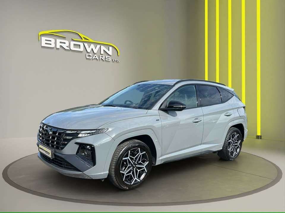 A 2022 HYUNDAI TUCSON 1.6 h T-GDi N Line SUV 5dr Petrol Hybrid Auto Euro 6 (s/s) (230 ps) A 2022 HYUNDAI TUCSON 1.6 h T-GDi N Line SUV 5dr Petrol Hybrid Auto Euro 6 (s/s) (230 ps)