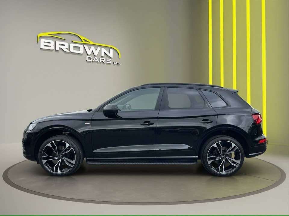 A 2020 AUDI Q5 2.0 TDI 40 Black Edition SUV 5dr Diesel S Tronic quattro Euro 6 (s/s) (190 A 2020 AUDI Q5 2.0 TDI 40 Black Edition SUV 5dr Diesel S Tronic quattro Euro 6 (s/s) (190