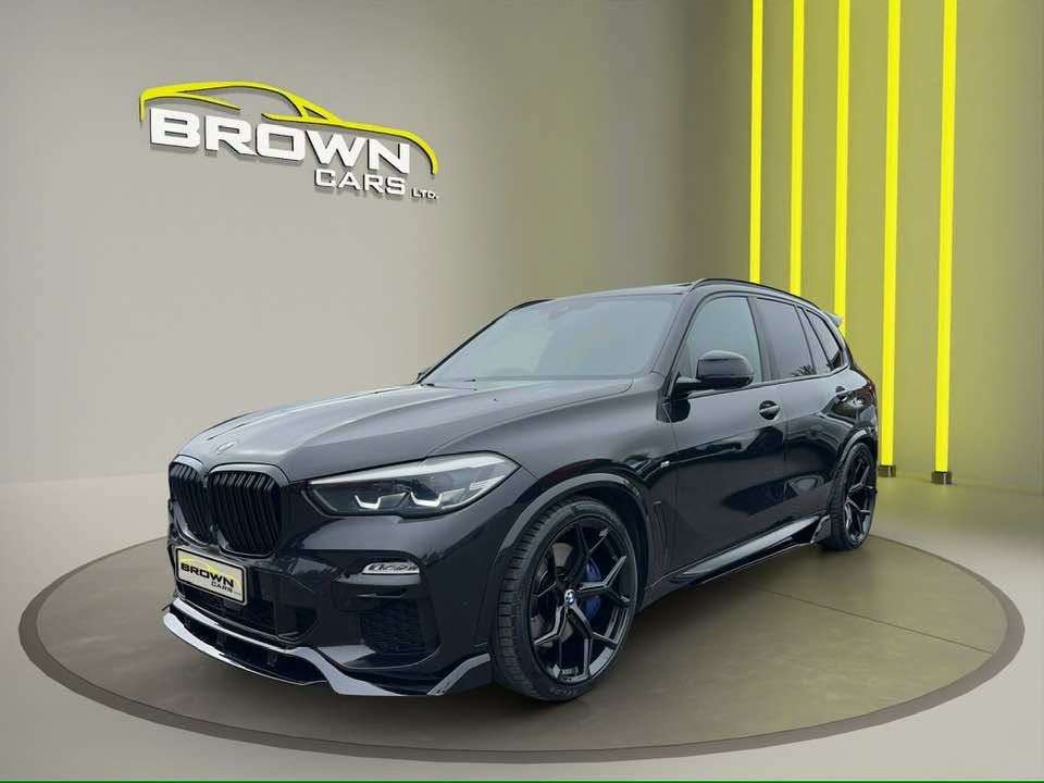 A 2019 BMW X5 3.0 30d M Sport SUV 5dr Diesel Auto xDrive Euro 6 (s/s) (265 ps) A 2019 BMW X5 3.0 30d M Sport SUV 5dr Diesel Auto xDrive Euro 6 (s/s) (265 ps)