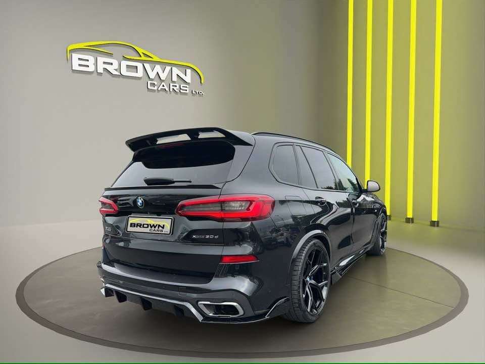 A 2019 BMW X5 3.0 30d M Sport SUV 5dr Diesel Auto xDrive Euro 6 (s/s) (265 ps) A 2019 BMW X5 3.0 30d M Sport SUV 5dr Diesel Auto xDrive Euro 6 (s/s) (265 ps)