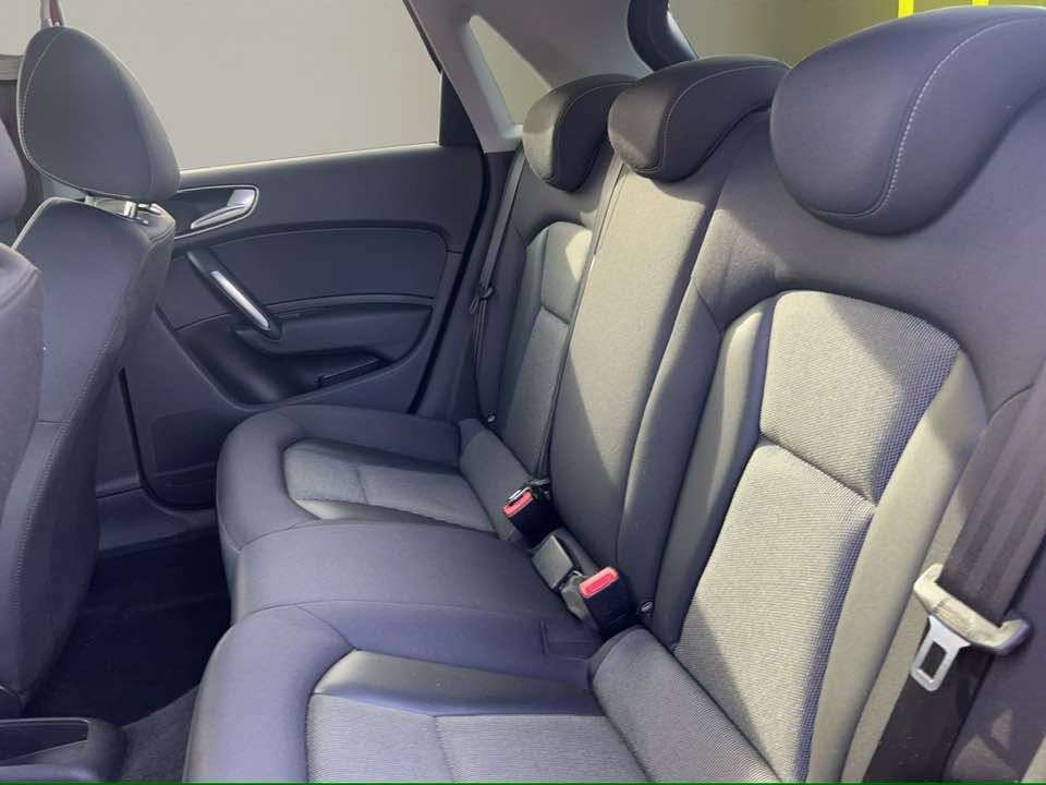 2016 AUDI A1 2016 AUDI A1