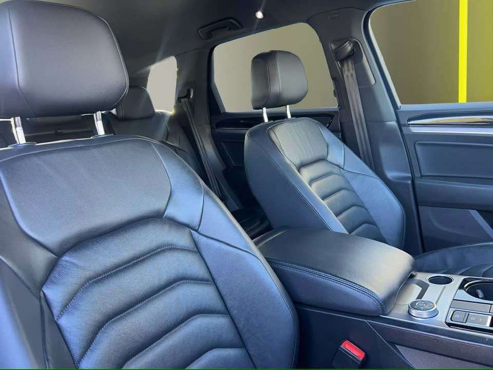2019 VOLKSWAGEN TOUAREG 2019 VOLKSWAGEN TOUAREG