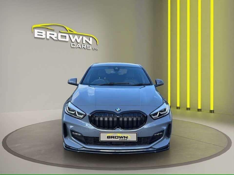 A 2021 BMW 1 SERIES 1.5 116d M Sport Hatchback 5dr Diesel Manual Euro 6 (s/s) (116 ps) A 2021 BMW 1 SERIES 1.5 116d M Sport Hatchback 5dr Diesel Manual Euro 6 (s/s) (116 ps)