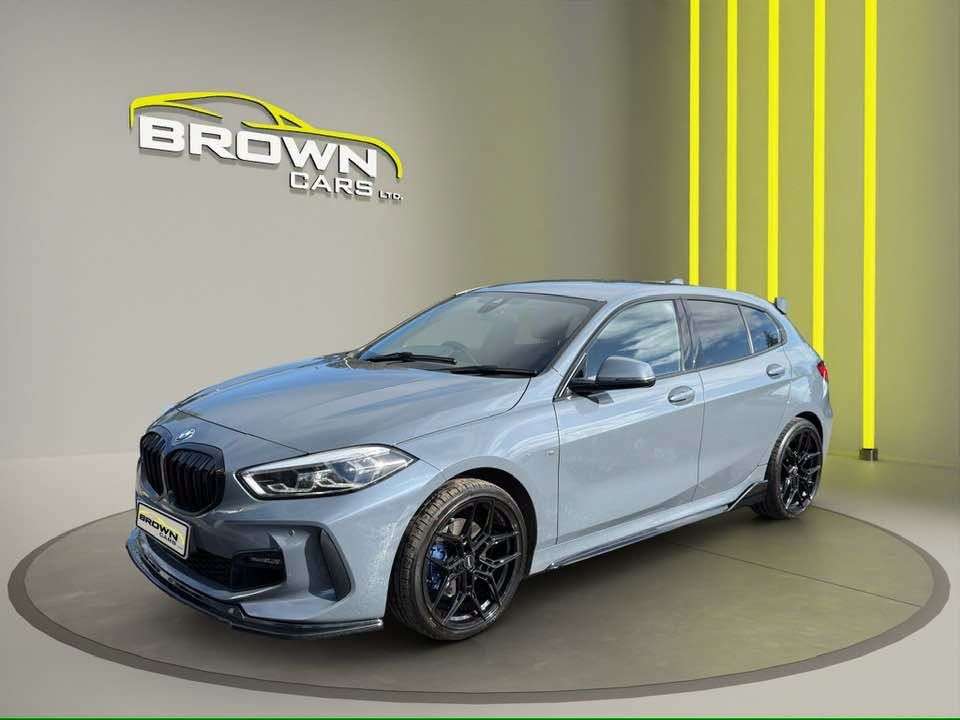 A 2021 BMW 1 SERIES 1.5 116d M Sport Hatchback 5dr Diesel Manual Euro 6 (s/s) (116 ps) A 2021 BMW 1 SERIES 1.5 116d M Sport Hatchback 5dr Diesel Manual Euro 6 (s/s) (116 ps)