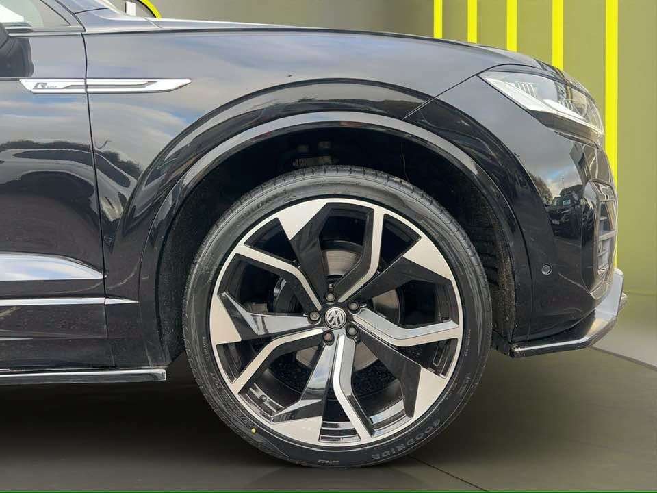 2019 VOLKSWAGEN TOUAREG 2019 VOLKSWAGEN TOUAREG