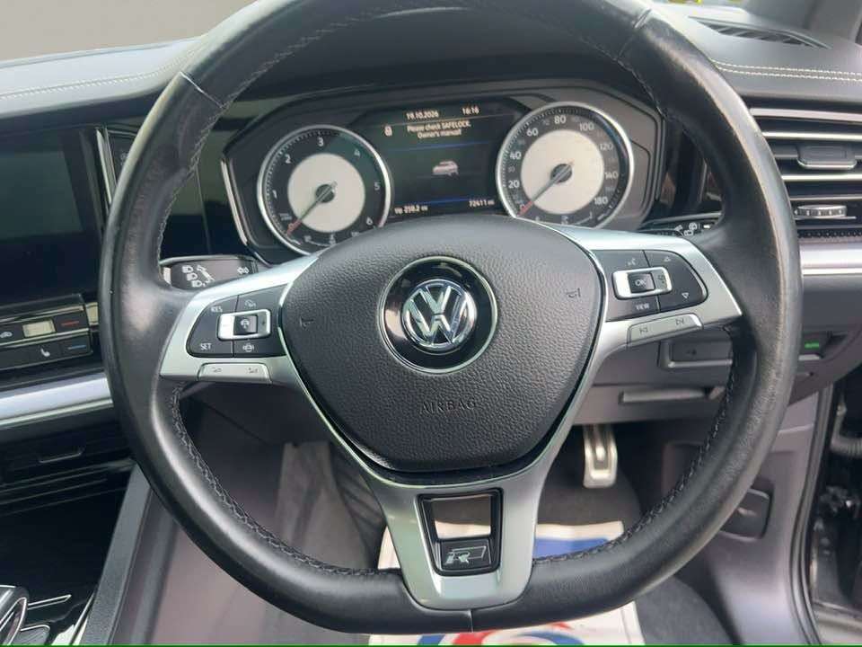 2019 VOLKSWAGEN TOUAREG 2019 VOLKSWAGEN TOUAREG