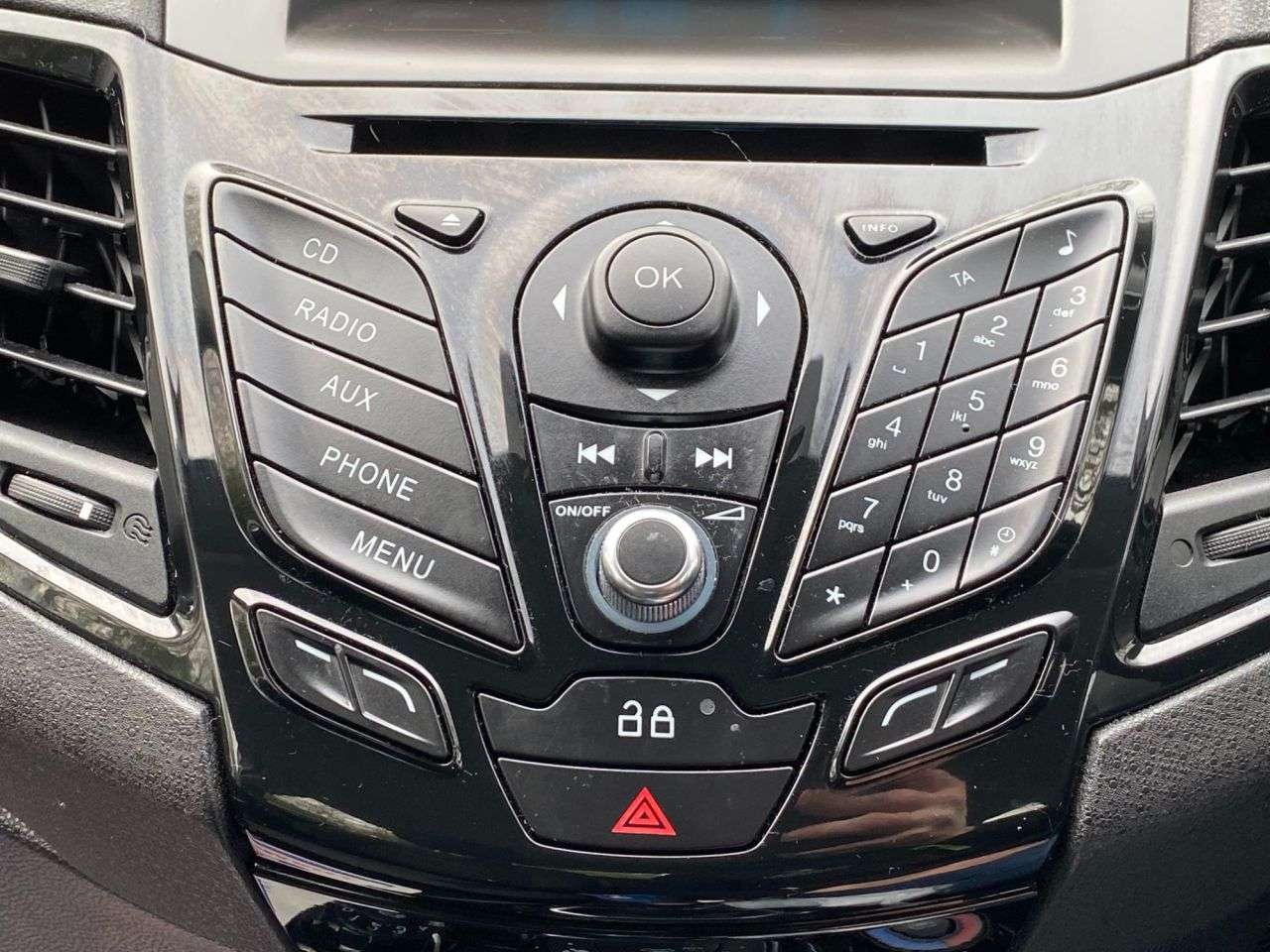 2014 FORD FIESTA 2014 FORD FIESTA