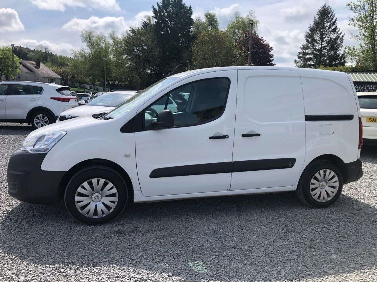 A 2018 CITROEN BERLINGO 625 ENTERPRISE L1 BLUEHDI A 2018 CITROEN BERLINGO 625 ENTERPRISE L1 BLUEHDI
