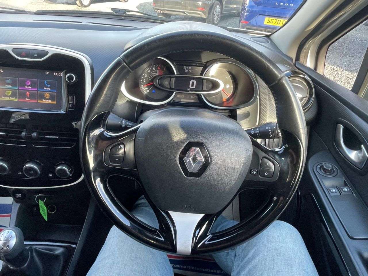 2016 RENAULT CLIO 2016 RENAULT CLIO